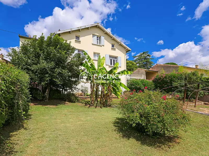 Maison, 104 m²