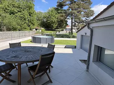 Maison, 166 m²