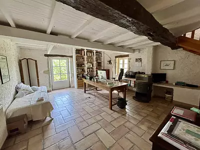 Maison, 261 m²