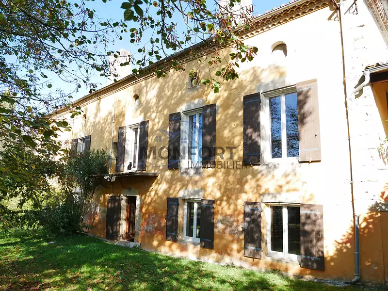 Maison, 300 m²