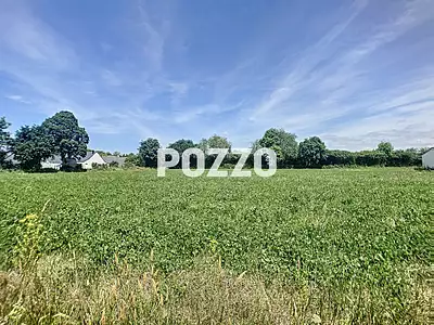 Terrain, 736 m²