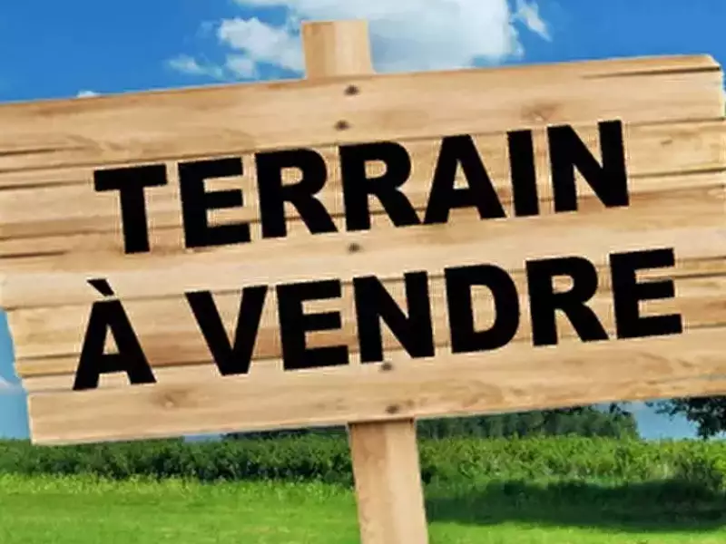 Terrain, 496 m²