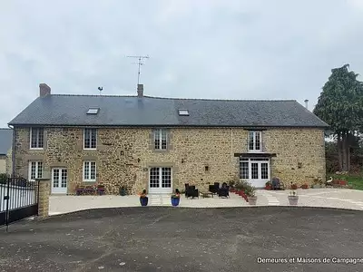Maison, 330 m²