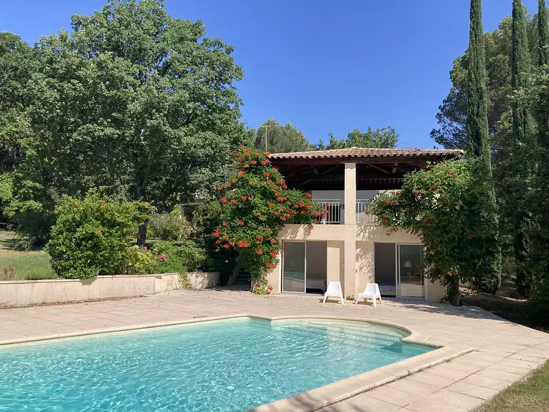 Maison, 243 m²