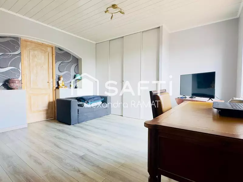 Maison, 146 m²