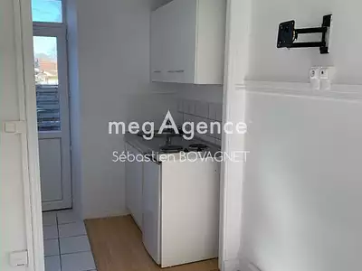 Immeuble, 75 m²