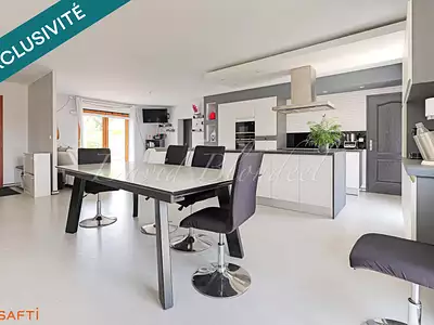 Maison, 167 m²