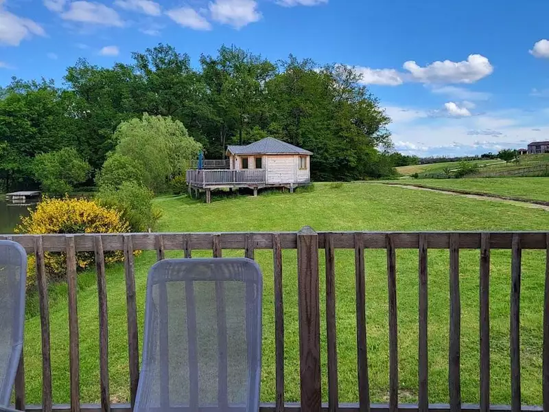 Maison, 900 m²