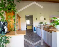 Maison, 240 m²