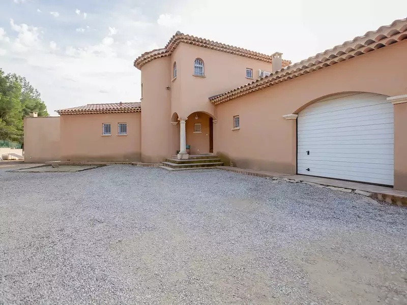 Maison, 154 m²