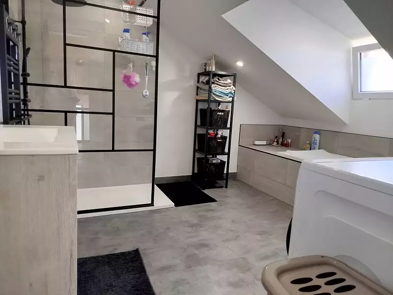 Maison, 105 m²