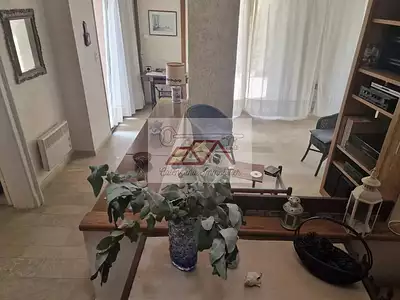 Maison, 250 m²