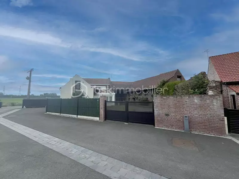 Maison, 136 m²