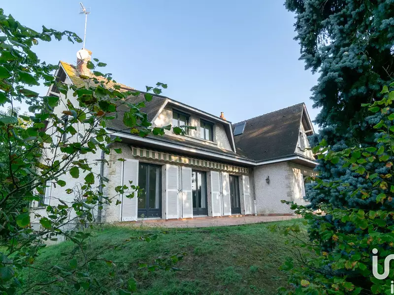 Maison, 210 m²