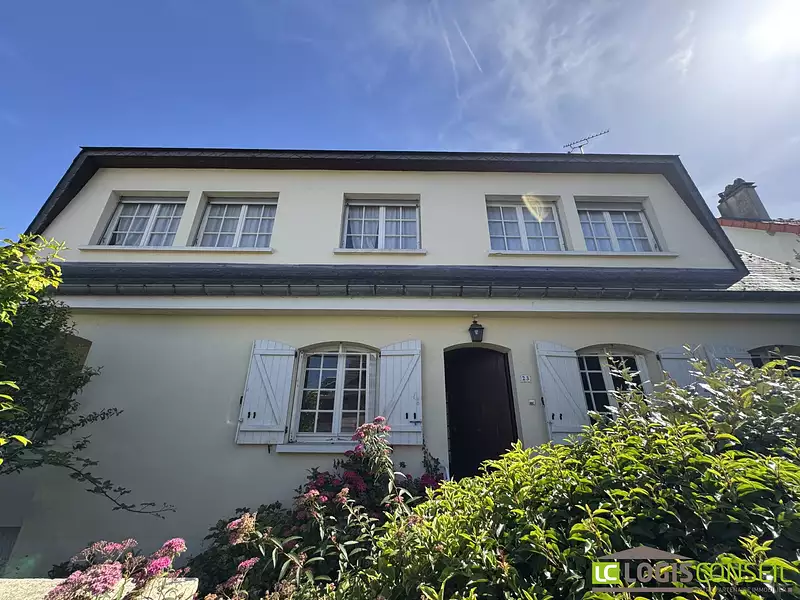 Maison, 174,19 m²