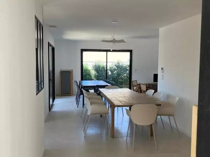 Maison, 169 m²