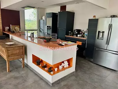 Maison, 209 m²