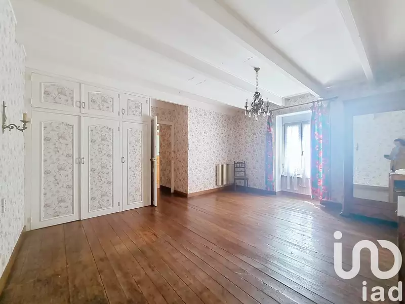 Maison, 243 m²