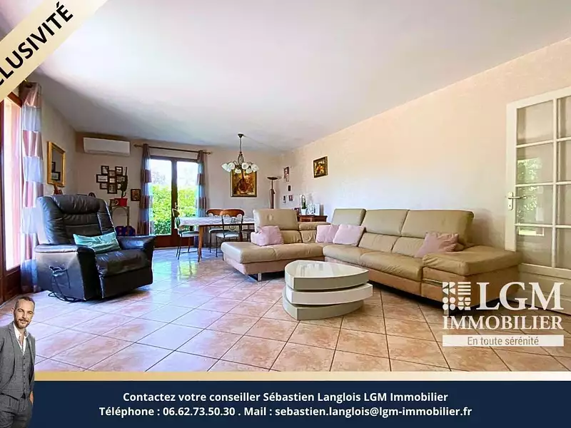 Maison, 114 m²