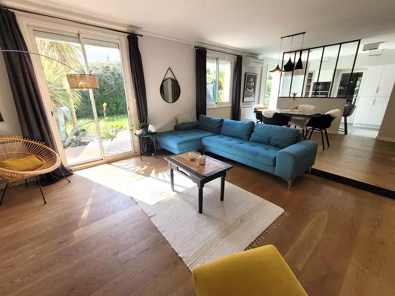 Maison, 164 m²