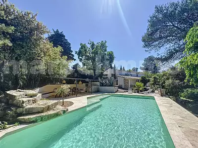 Maison, 203,05 m²