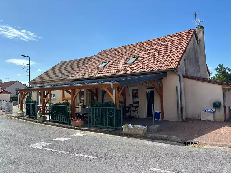 Divers, 200 m²