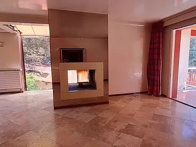 Maison, 244 m²