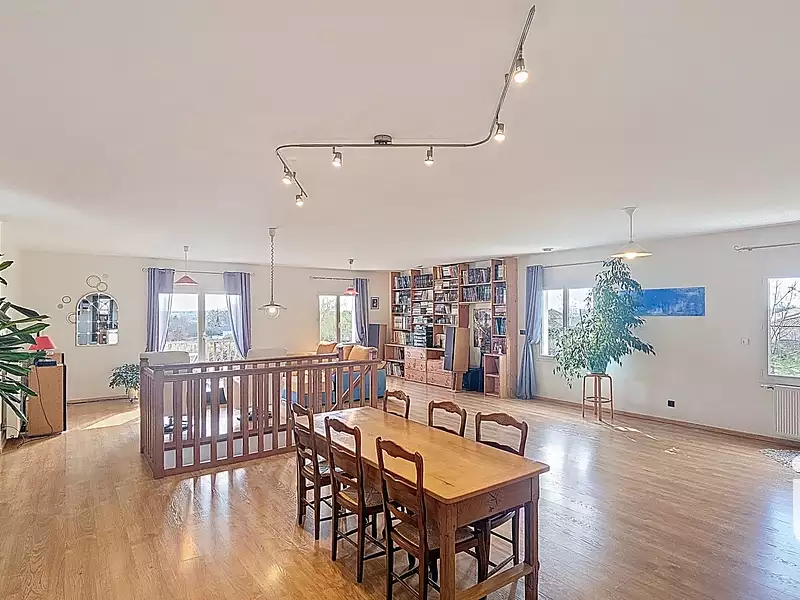 Maison, 228 m²
