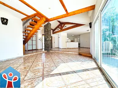 Maison, 143 m²
