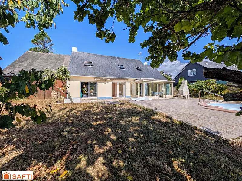 Maison, 181 m²