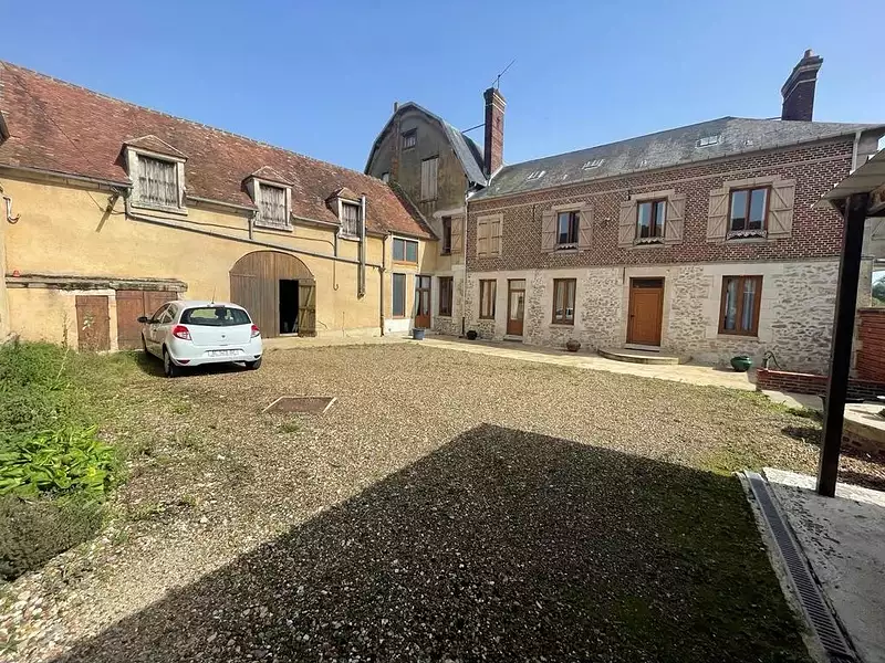 Maison, 350 m²