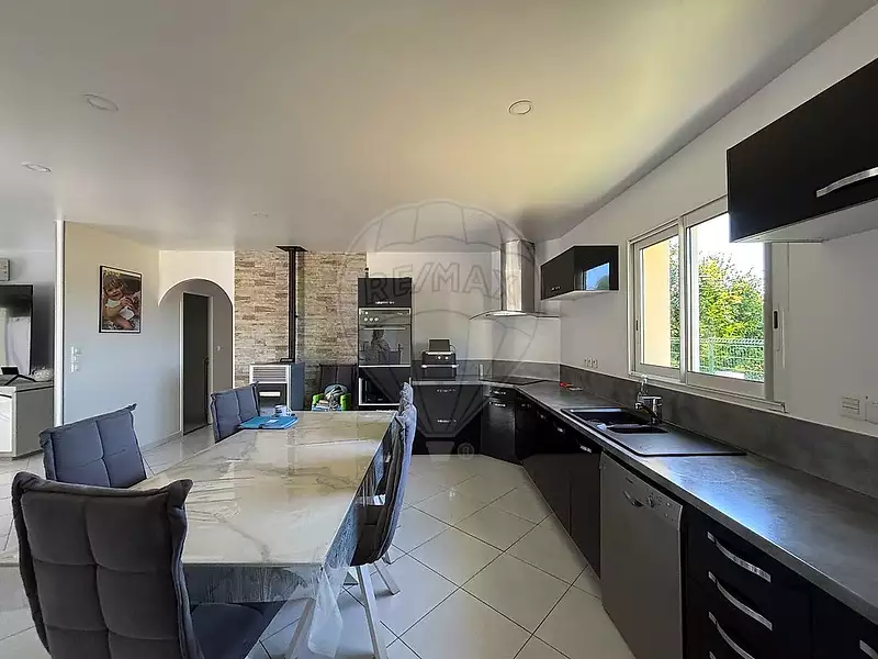 Maison, 117 m²