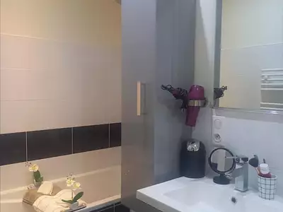 Maison, 77 m²