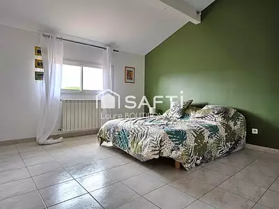 Maison, 195 m²