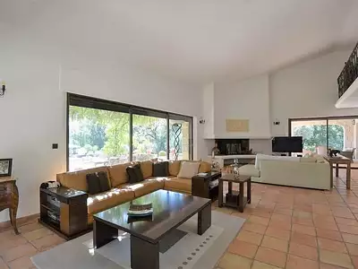 Maison, 280 m²