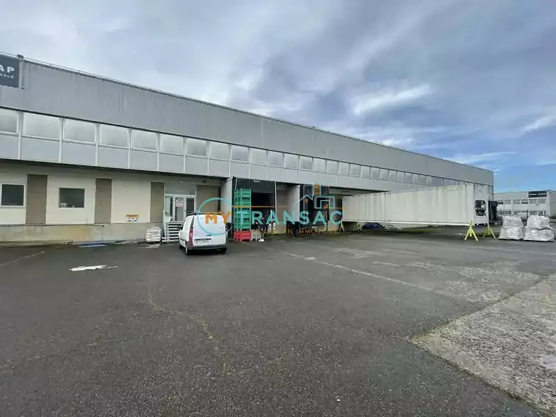 Divers, 4 990 m²