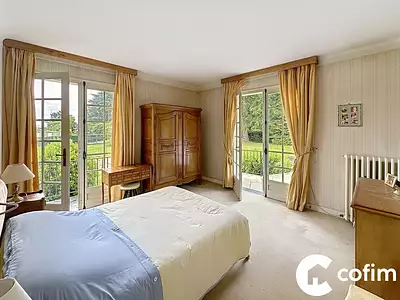 Maison, 250 m²