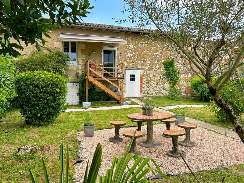 Maison, 77 m²