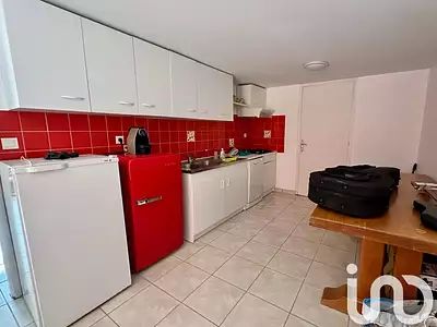 Maison, 185 m²