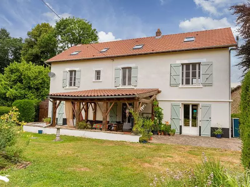 Maison, 260 m²