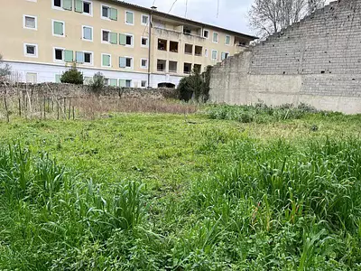 Terrain, 1 050 m²