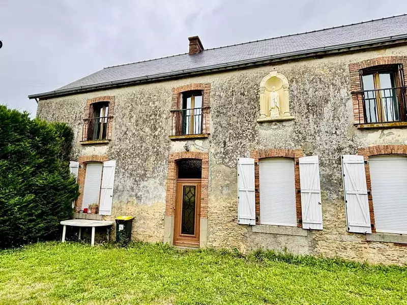 Maison, 204 m²