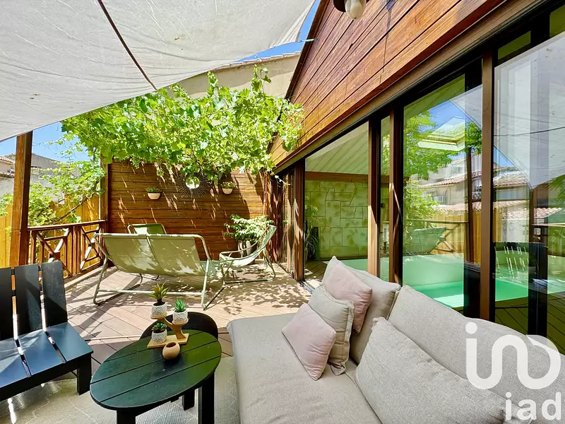 Maison, 212 m²
