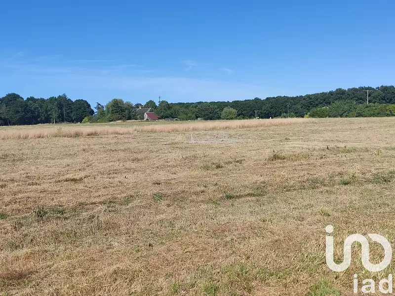Terrain, 809 m²