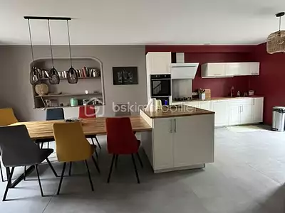 Maison, 171 m²