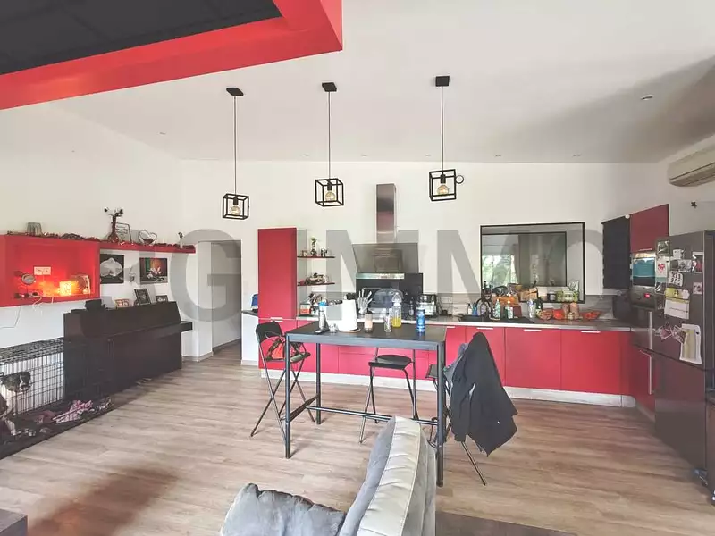 Maison, 148 m²