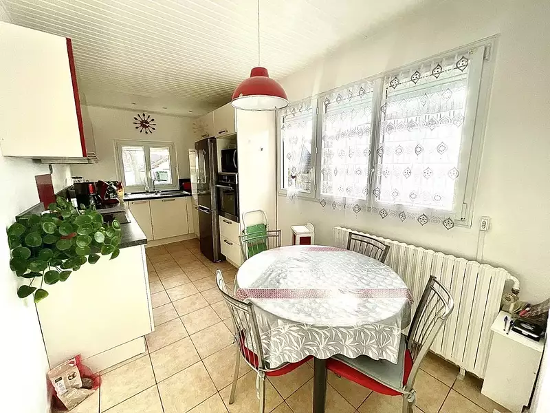 Maison, 77 m²