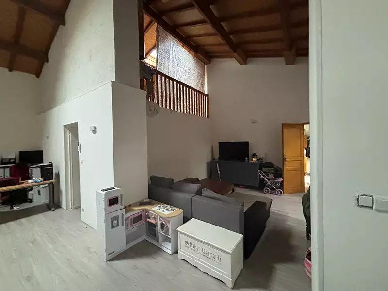 Maison, 164 m²