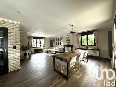 Maison, 176 m²