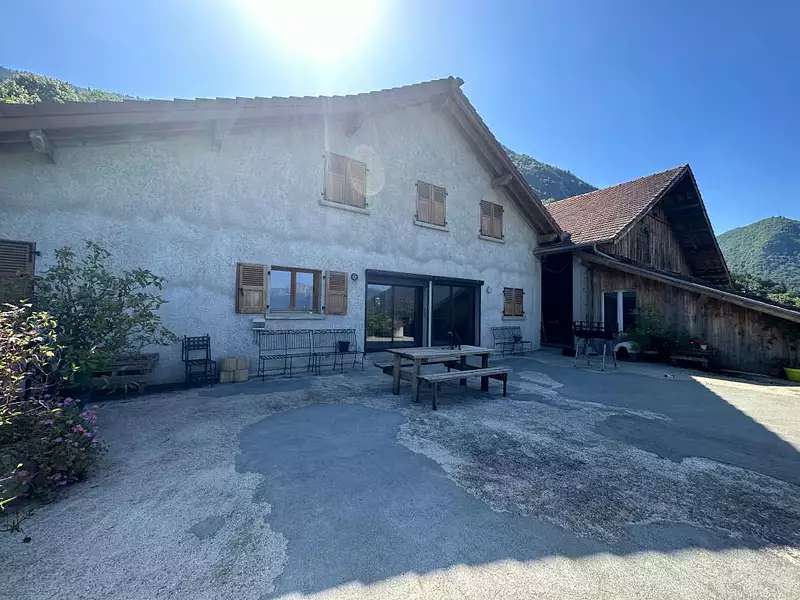 Maison, 170 m²